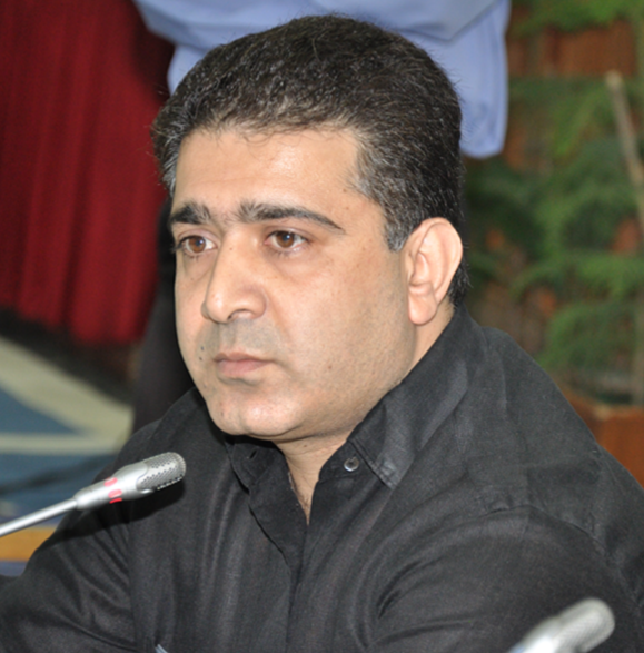Banday Group of Companies donates equipment to Pampore hospital